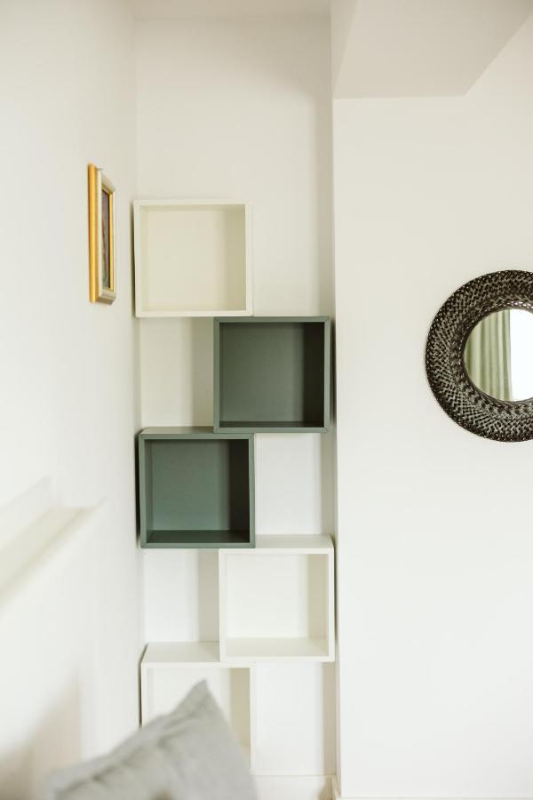 Pure Apartment Bucharest Exterior photo